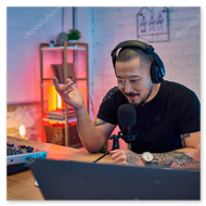 Laptop mit geöffneter Foto-App